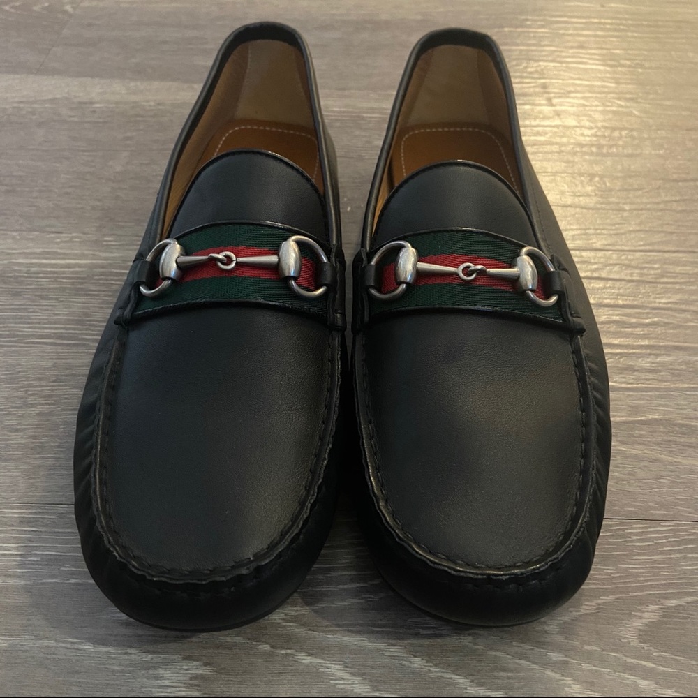 SOLD NEW Gucci leather driver with web - Picture 5 of 9